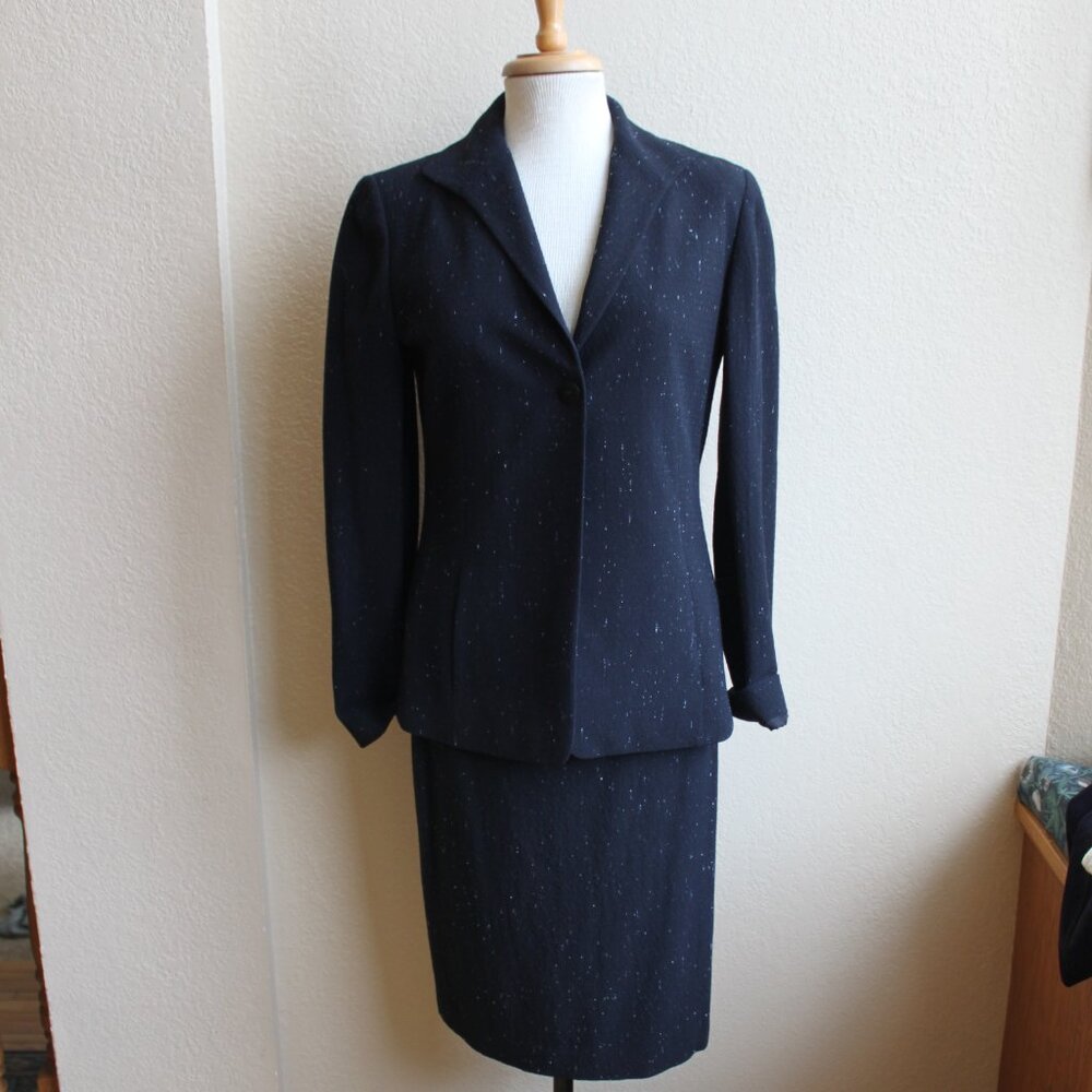 Lafayette 148 one button silk Black wool Skirt Suit size 2